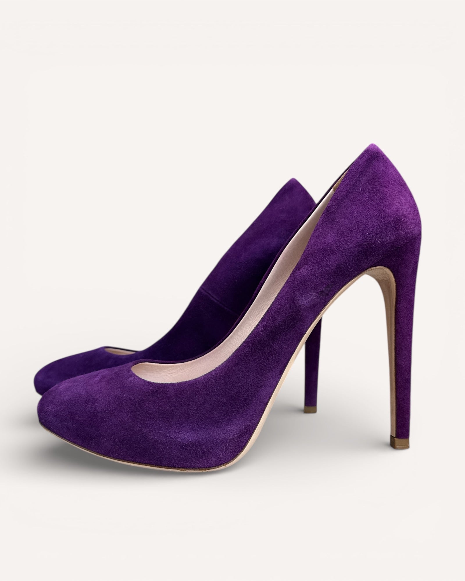 Miu Miu suede pumps, size 41.