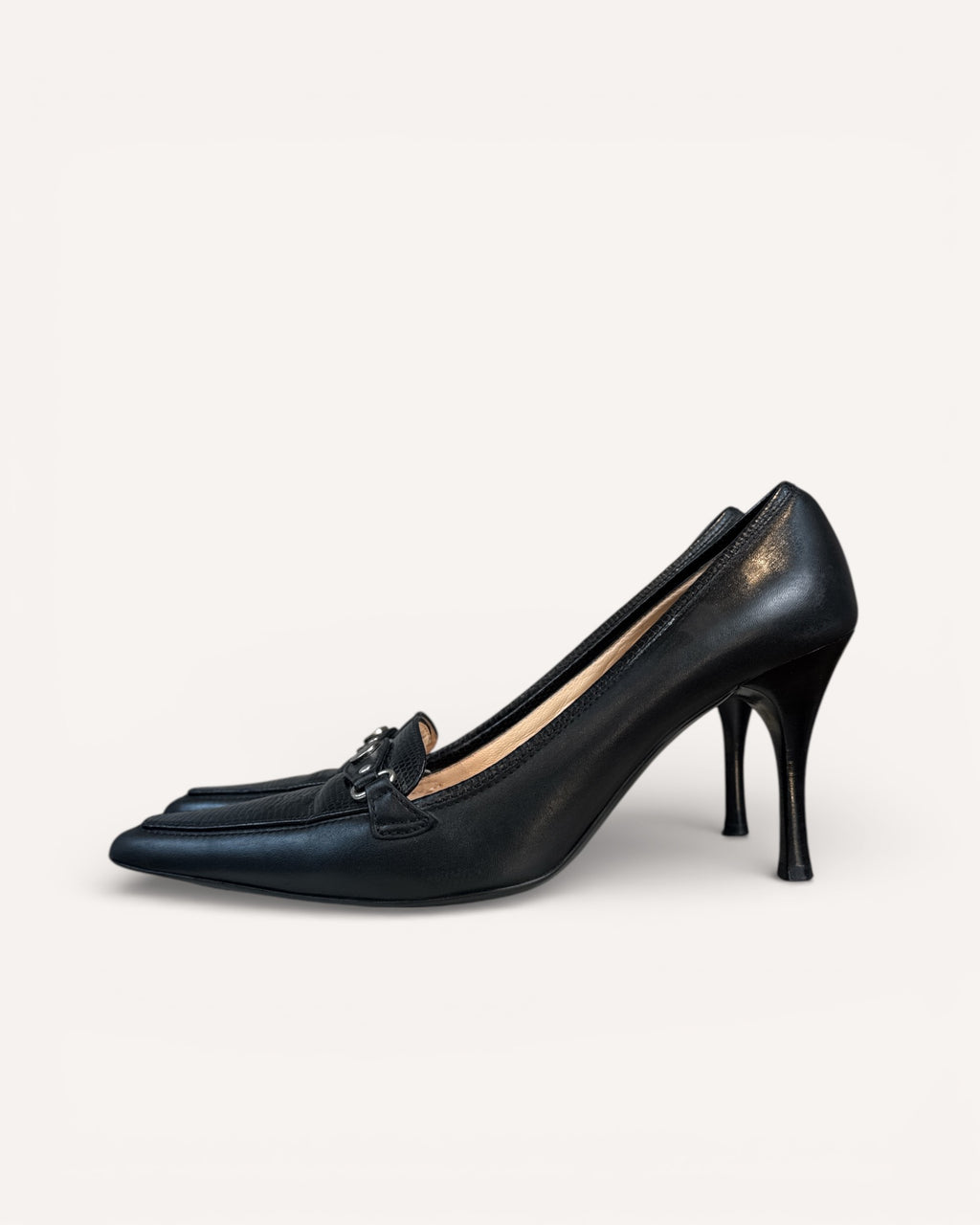 Escada leather pump size 39.5
