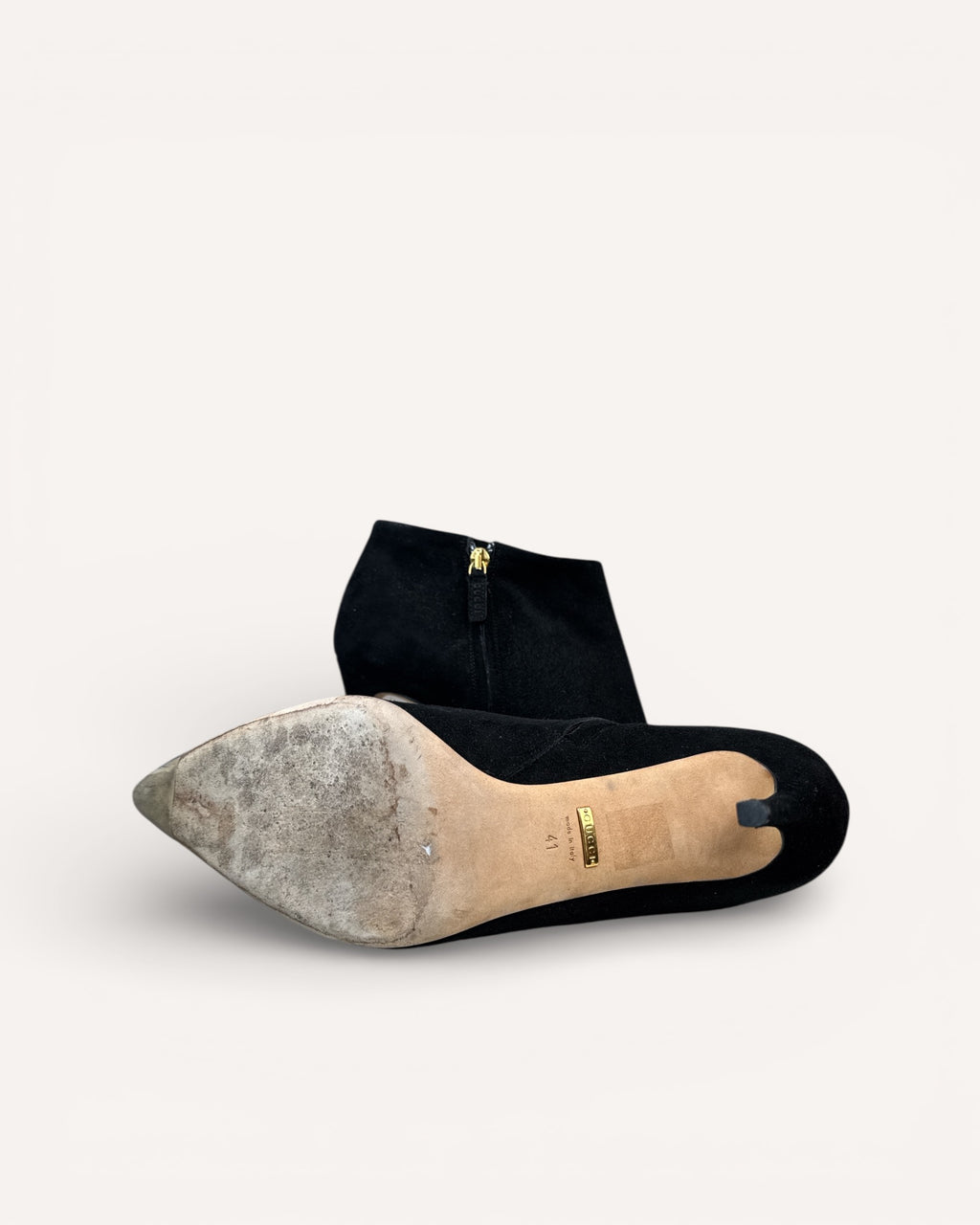 Gucci black suede heels, size 41.