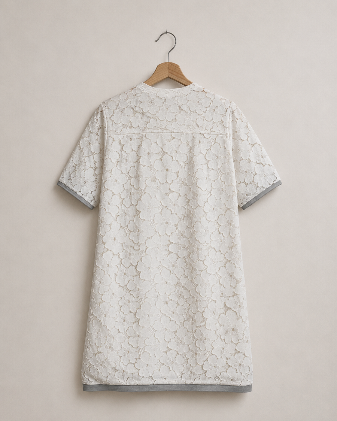 Diane von Furstenberg White Embroidered Floral Dress