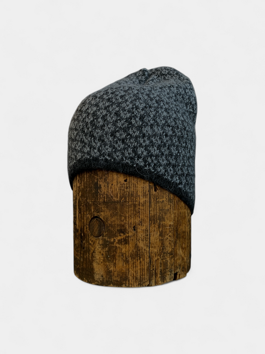 Tuque à motifs grise, m0851